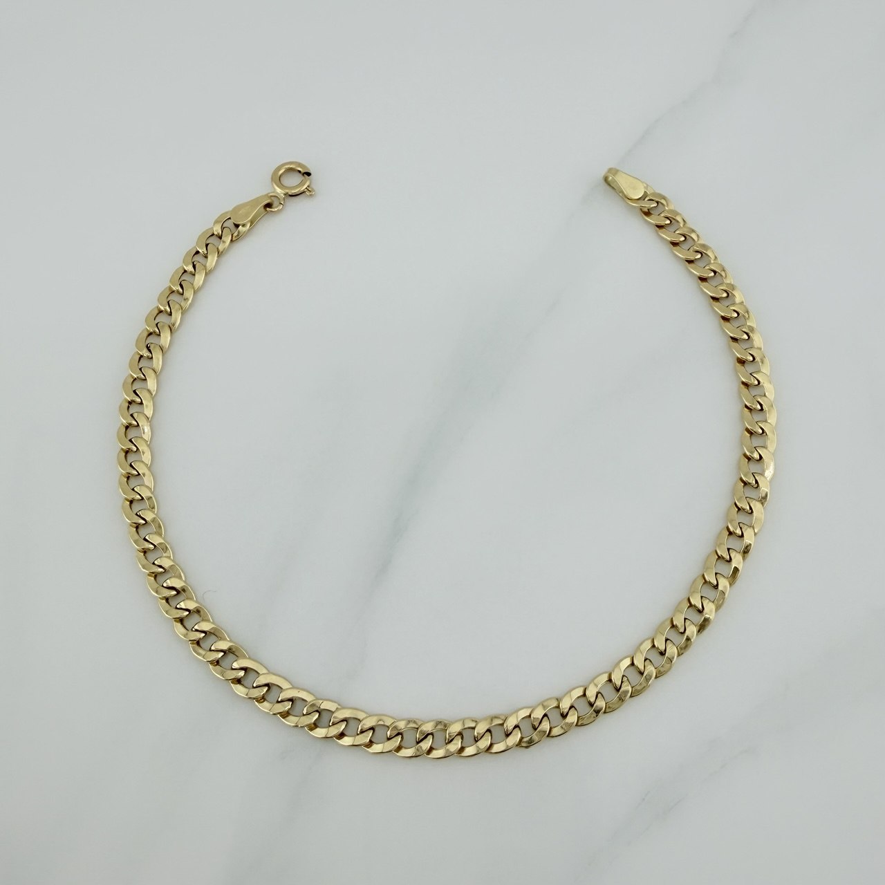 Pulso Cubano 2.85 g / 8 in / 4 mm Oro Amarillo 18K