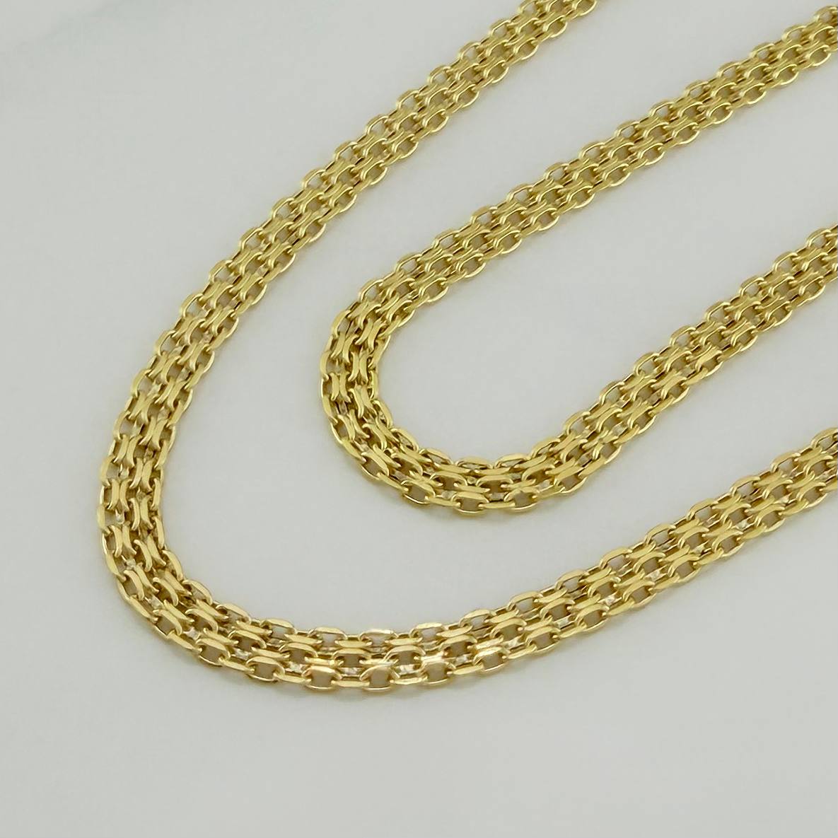 Bismark Chain 5.65 g / 23 1/2 in / 3.3 mm 18K Yellow Gold