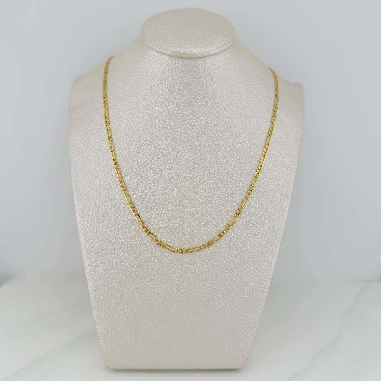 Cadena Figaro 2.6 g / 19 3/4 in / 2.57 mm Oro Amarillo 18K