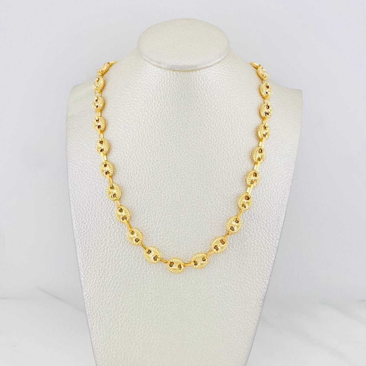 Cadena Rustica GC 23.2g / 24 in / 8.2mm Oro Amarillo 18K