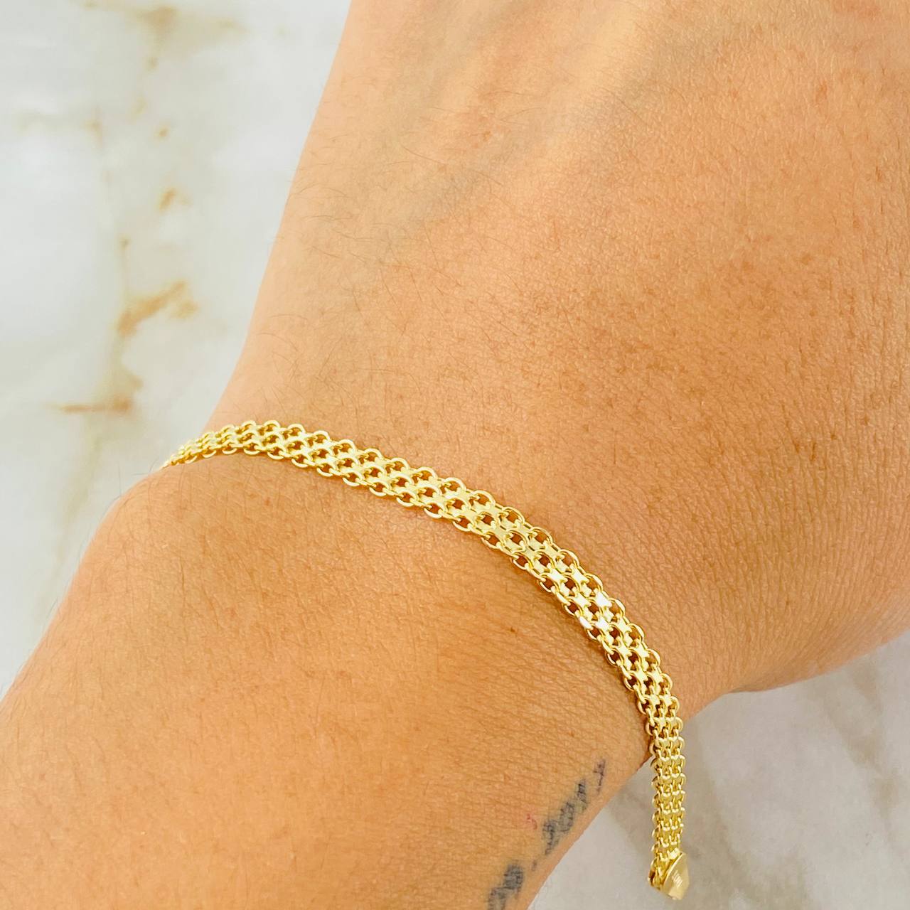Bismark Bracelet 5.15gr / 7 3/4 in / 18K Gold +1 $