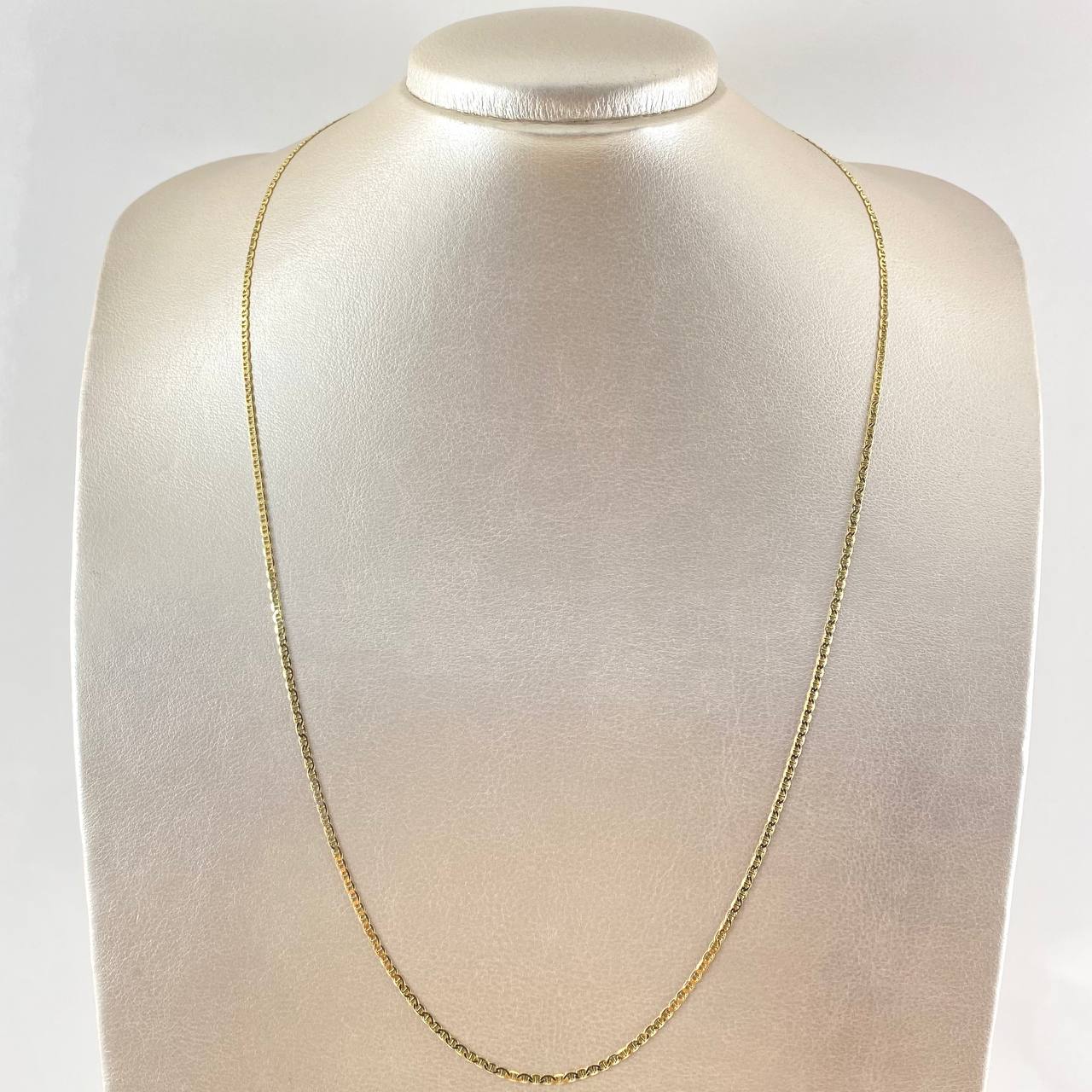 Flat Mariner Chain 4gr / 23 1/2 in / 18K Gold +3
