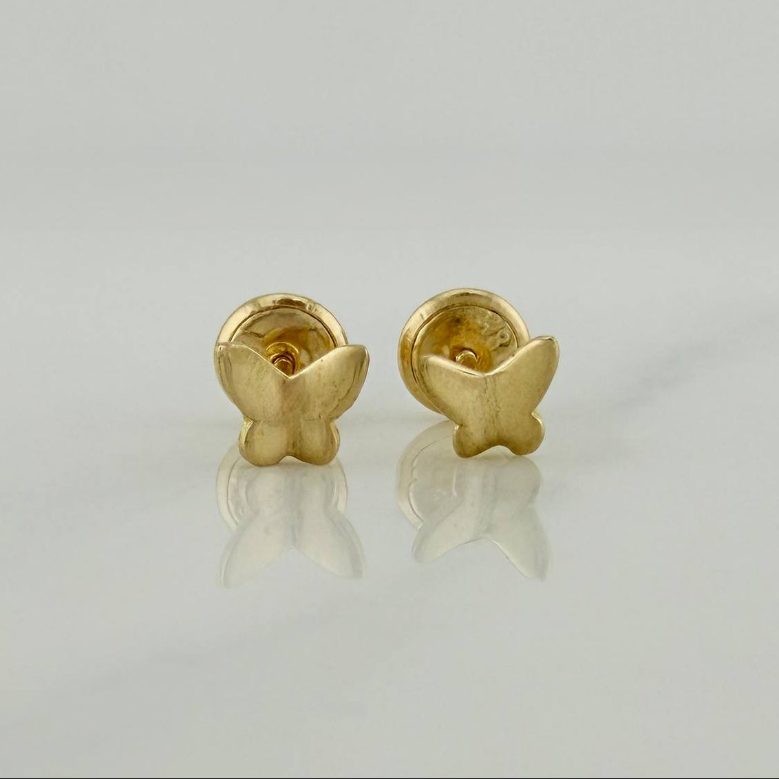 Stud Earrings Butterfly 0.65g / 4.35mm 18K Yellow Gold &