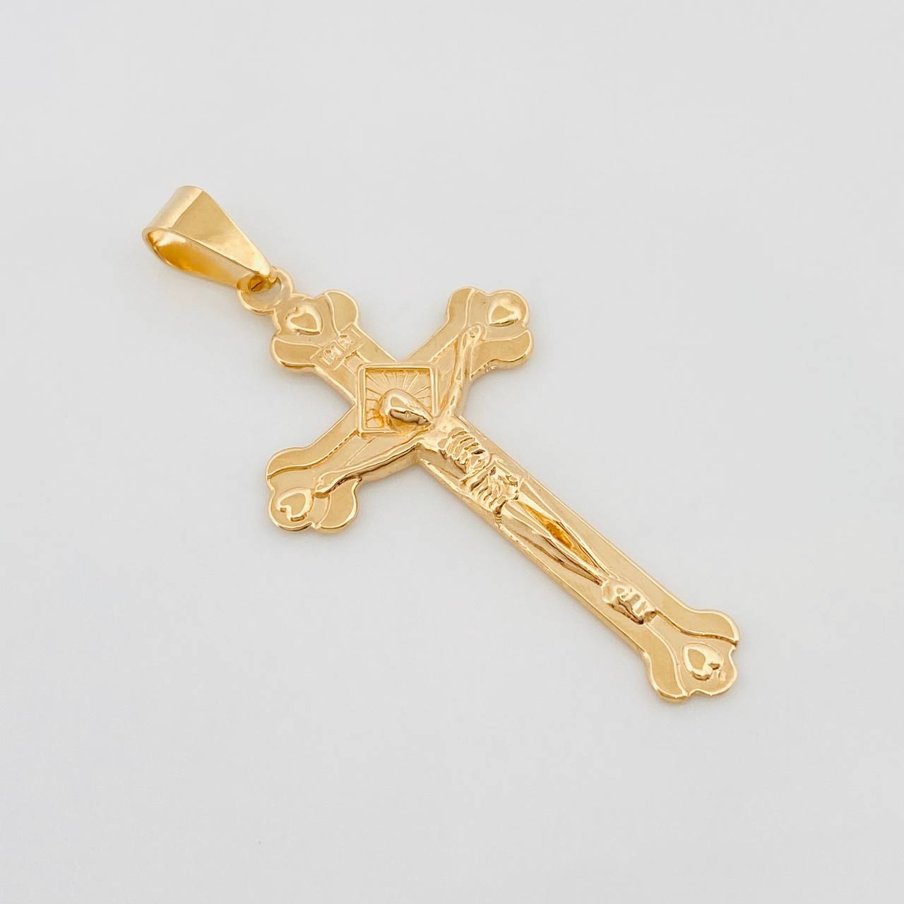 Dije Cruz Cristo 4.05 g / 1 3/4 in Oro Amarillo 18K