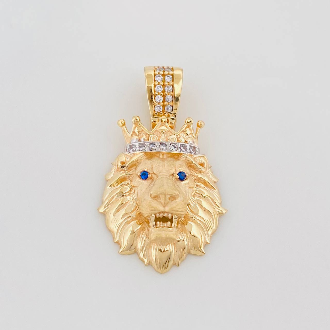 Dije León 3.2 g / 1 in Dos Oros Amarillo Blanco 18K