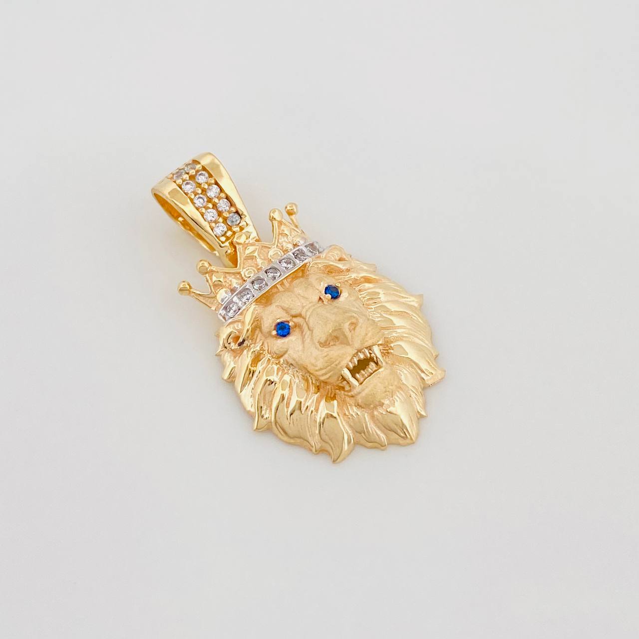 Dije León 3.2 g / 1 in Dos Oros Amarillo Blanco 18K