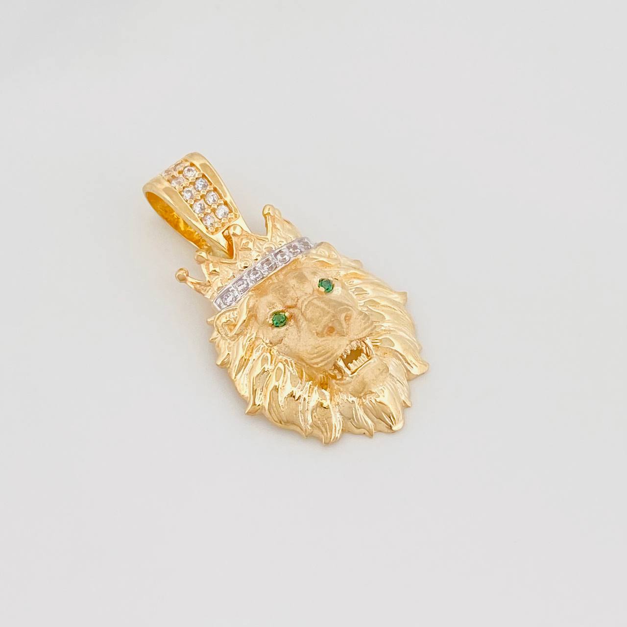 Dije León 3 g / 1 in Dos Oros Amarillo Blanco 18K