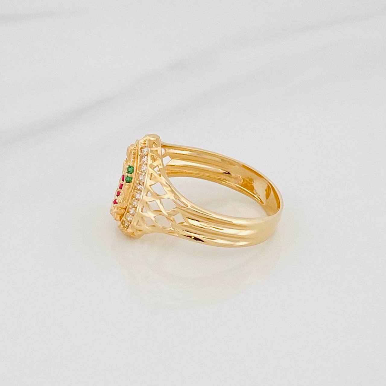 Anillo Virgen De Guadalupe 3.25 g / T6 1/4 Oro Amarillo 18K