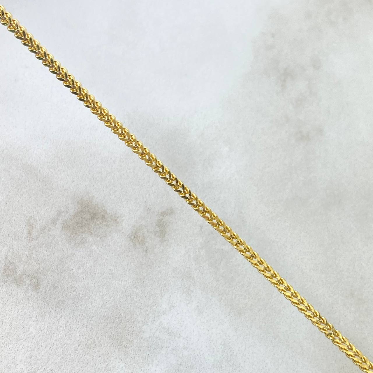 Pulso Franco 2.6gr / 8 in / 2.2mm Oro Amarillo +3 18K *