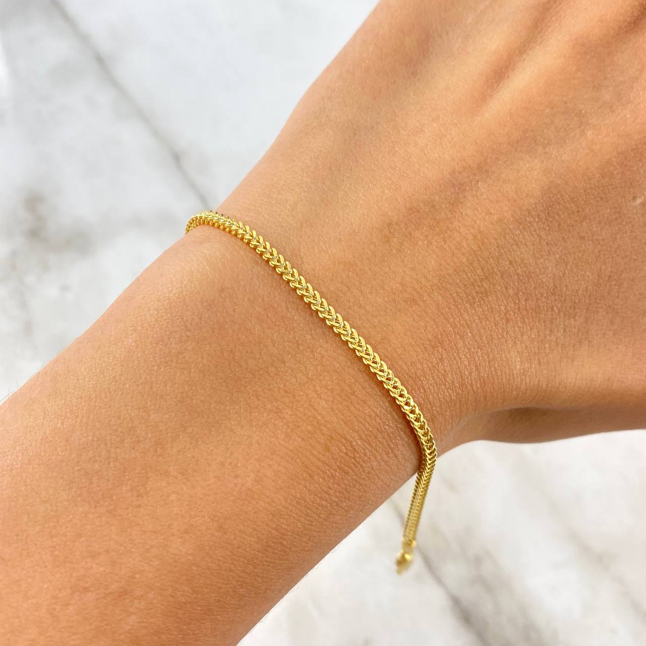 Pulso Franco 2.6gr / 8 in / 2.2mm Oro Amarillo +3 18K *