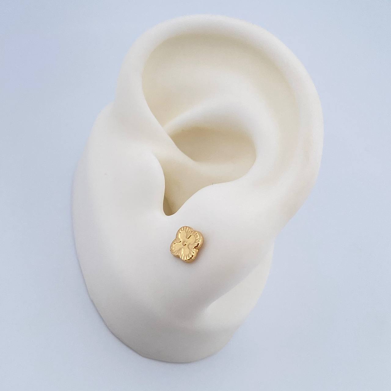 Clover Stud Earrings 0.6gr / 18K Yellow Gold &
