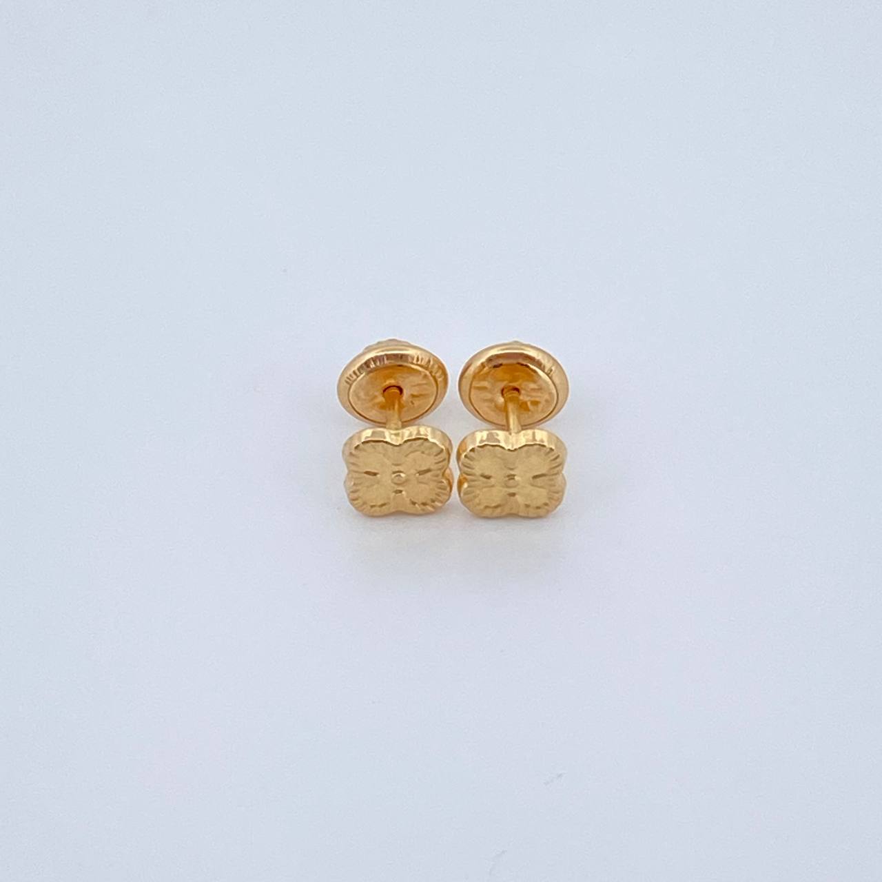 Clover Stud Earrings 0.6gr / 18K Yellow Gold &