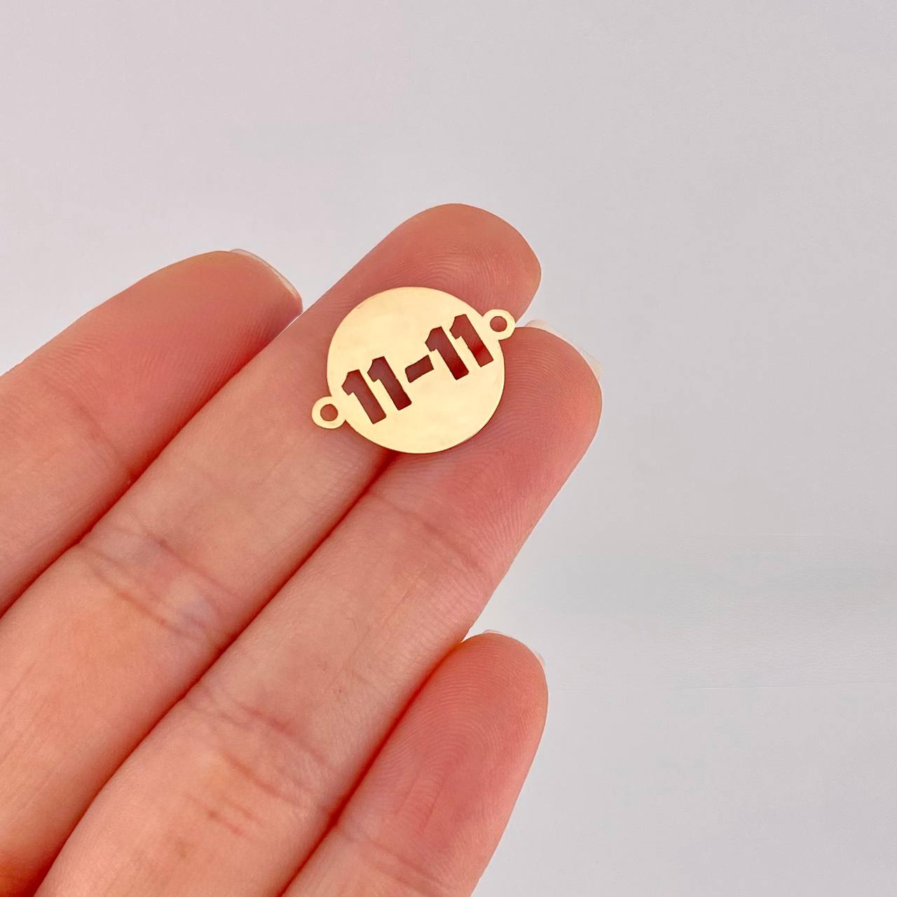 Charm 11-11 0.65g / 3/4 in Yellow Gold 18K