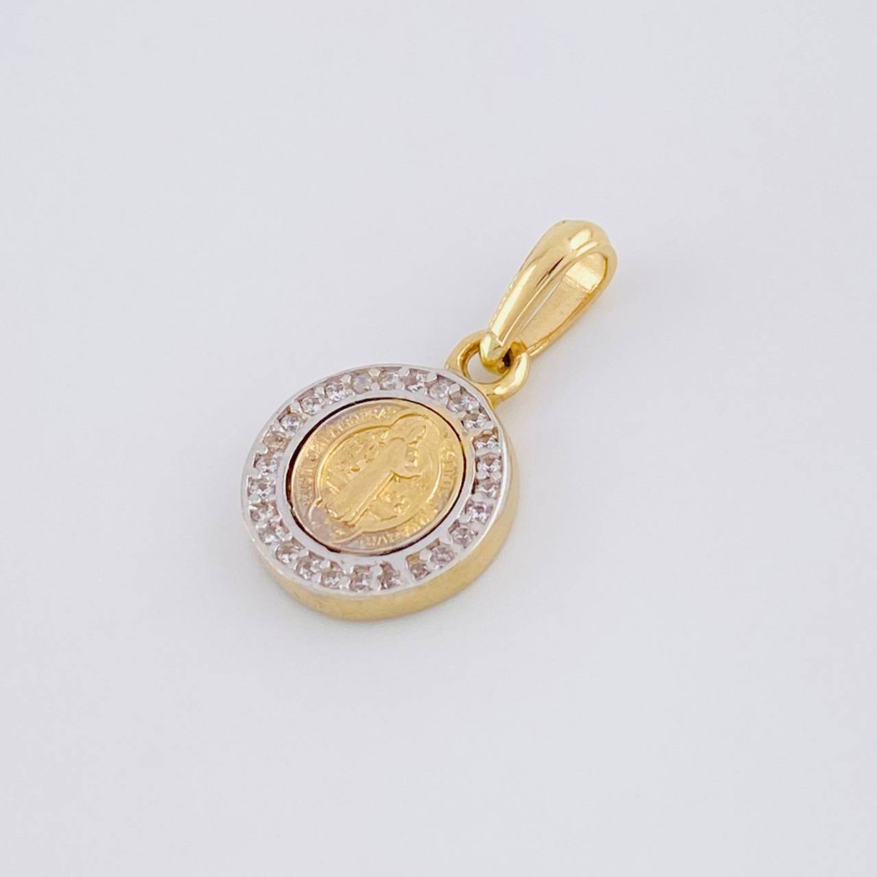 Pendant Medal Saint Benedict 1.55g / 3/4 in Two-Tone Yellow White Gold 18K