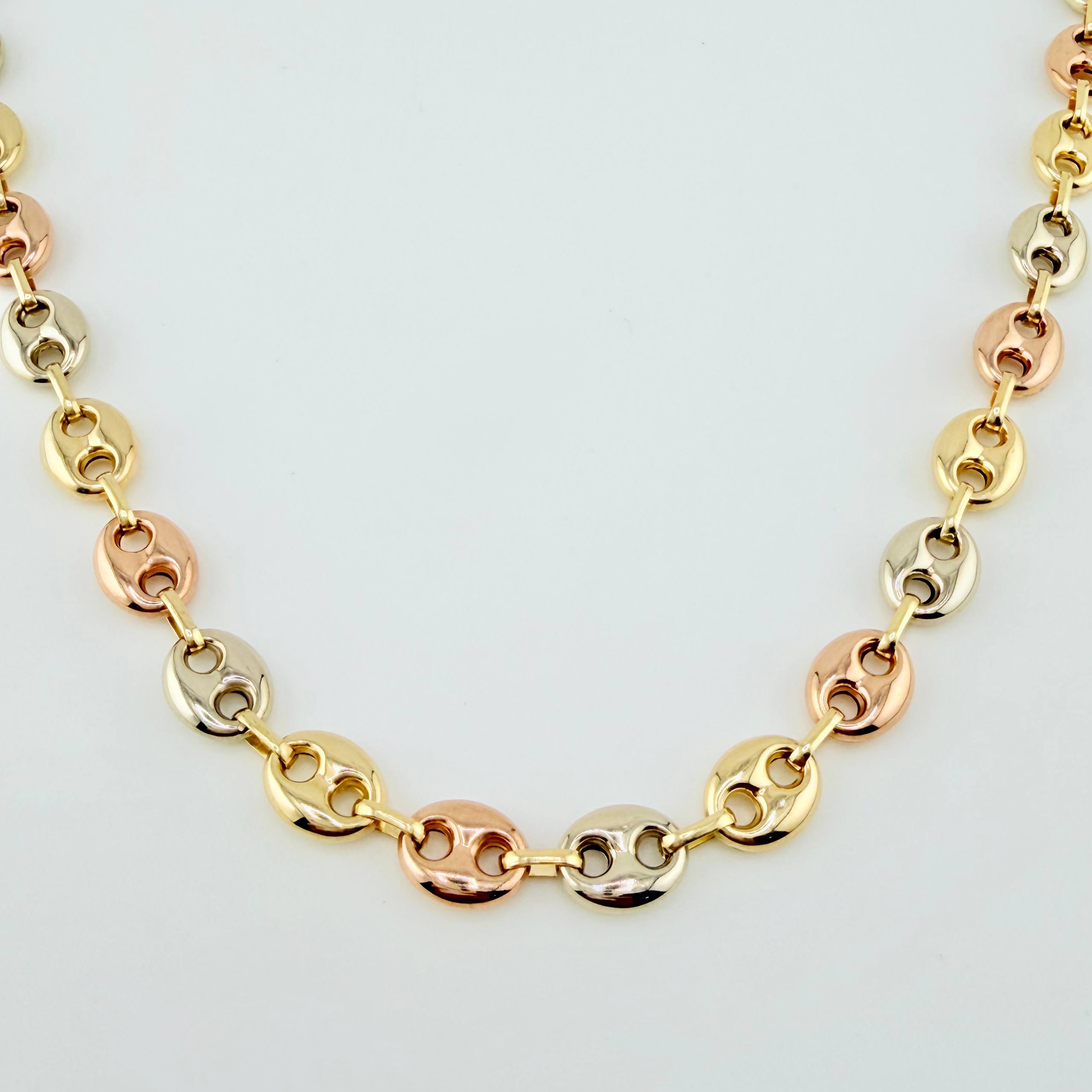 Cadena GC 21.9gr / 26 1/2 in / 8mm Tres Oros 18K ©