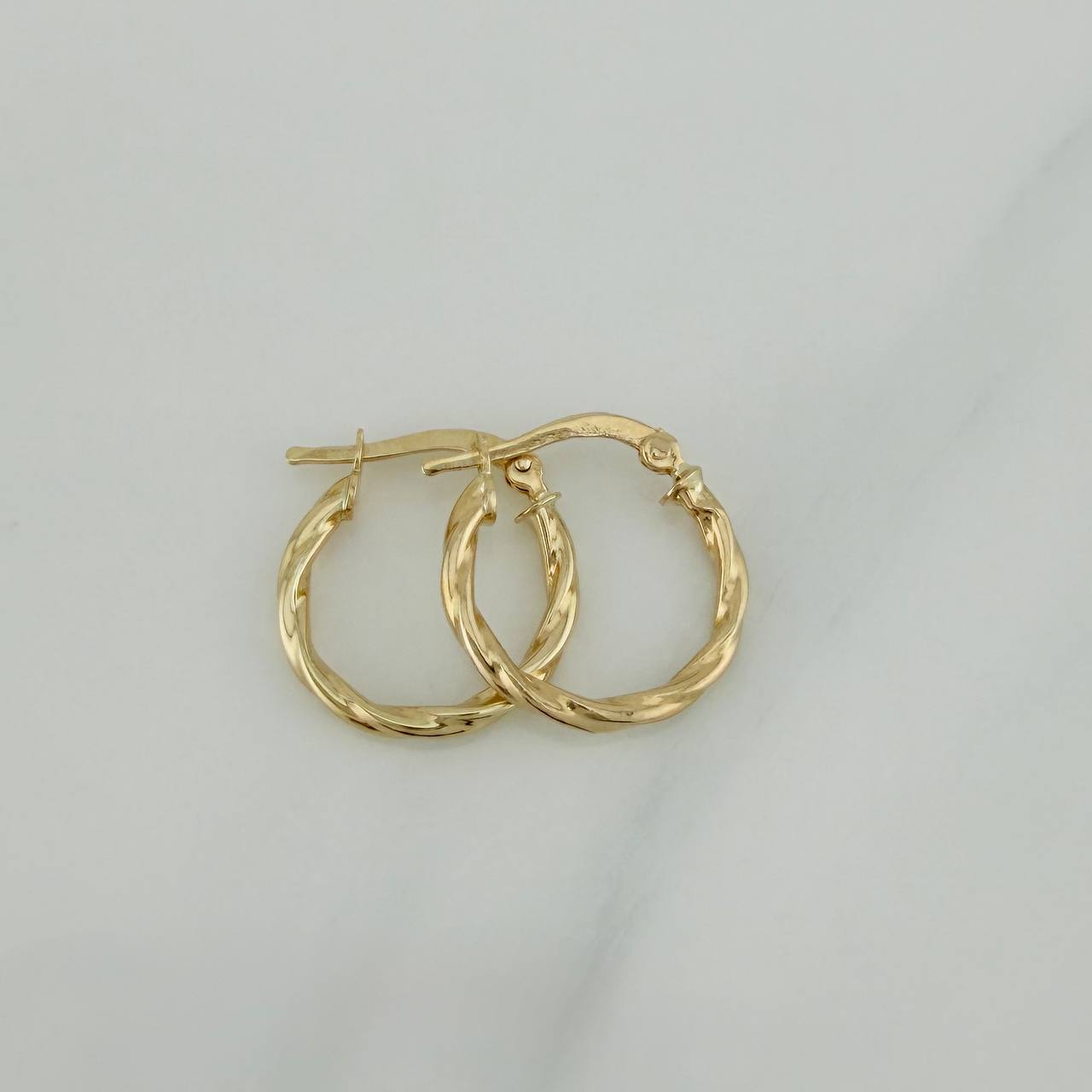 Candongas Sami 1.3 g / 3/4 in Oro Amarillo 18K