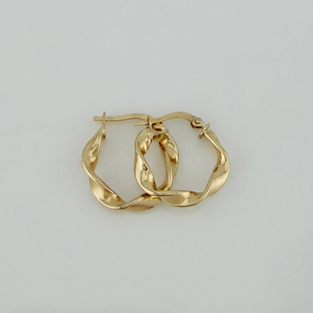Candongas Azir 2.15 g / 1 in Oro Amarillo 18K