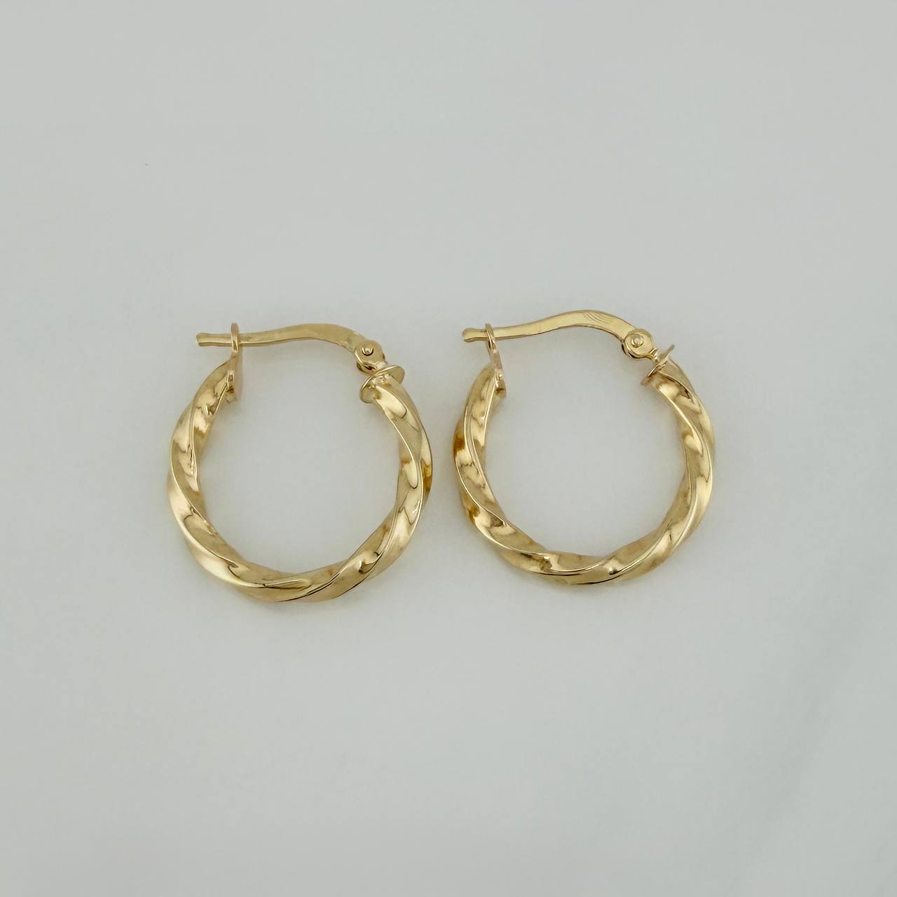 Candongas Lupe 1.95 g / 3/4 in Oro Amarillo 18K