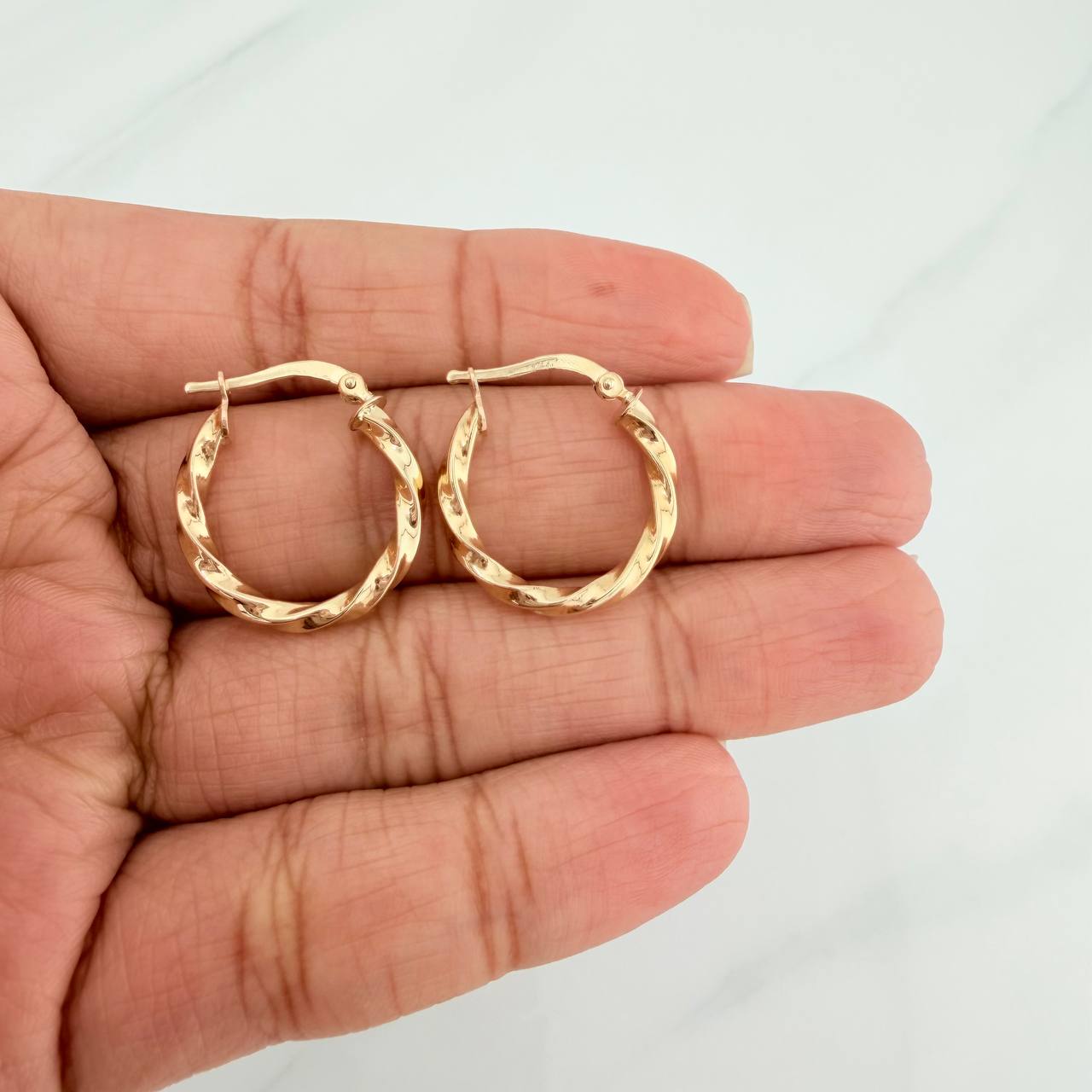 Candongas Lupe 1.95 g / 3/4 in Oro Amarillo 18K