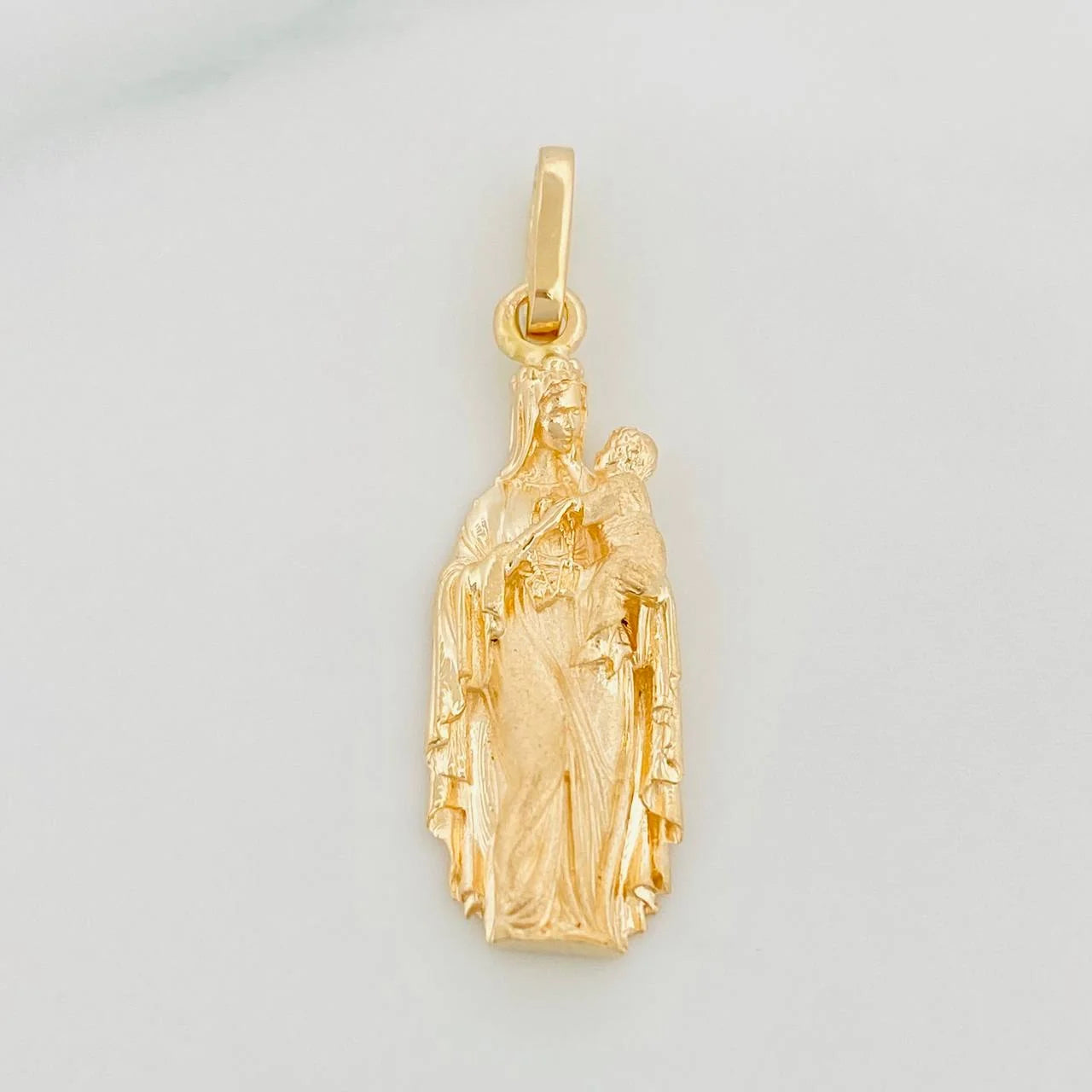 Dije Virgen del Carmen 2.15g / 1 in Oro Amarillo 18K
