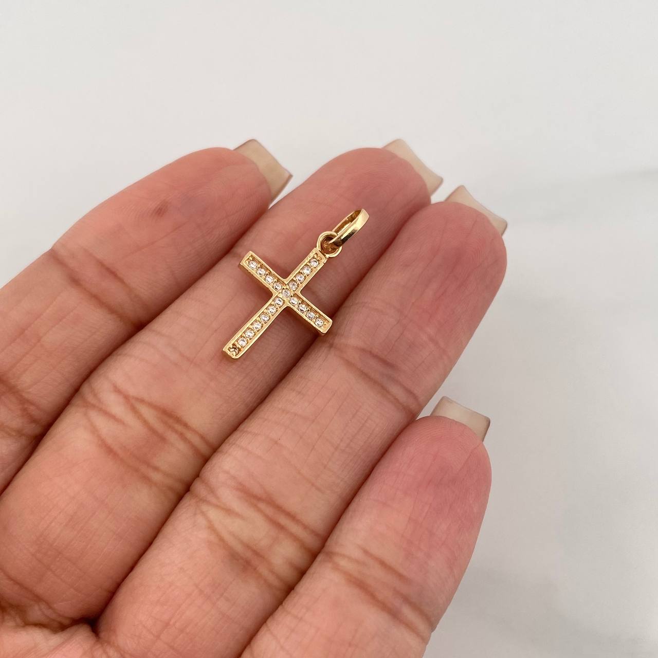 Dije Cruz 1 g / 3/4 in Oro Amarillo 18K