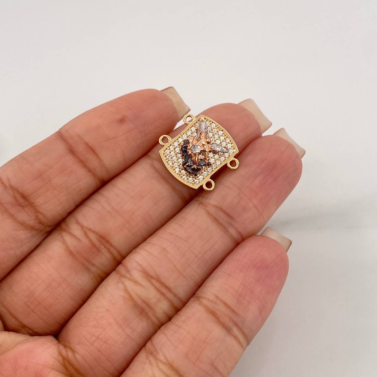 Herraje Placa San Miguel 2.4 g / 1/2 in Tres Oros 18K