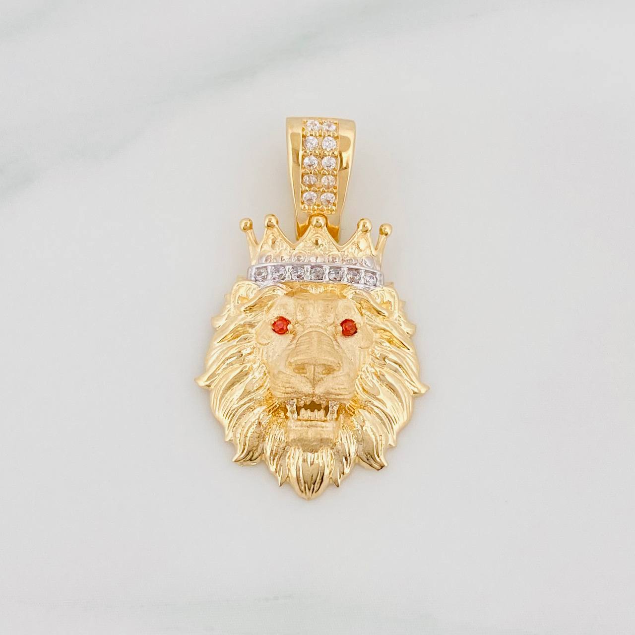 Dije Leon 3.35 g / 3/4 in Dos Oros Amarillo Blanco 18K