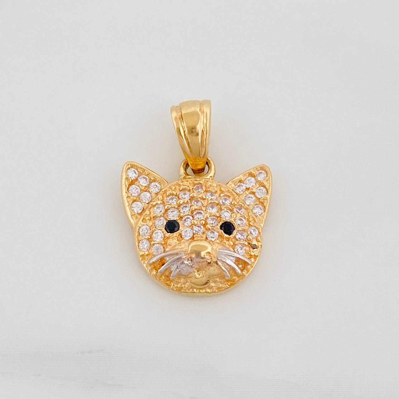 Dije Gato 1.9 g / 3/4 in Oro Amarillo 18K