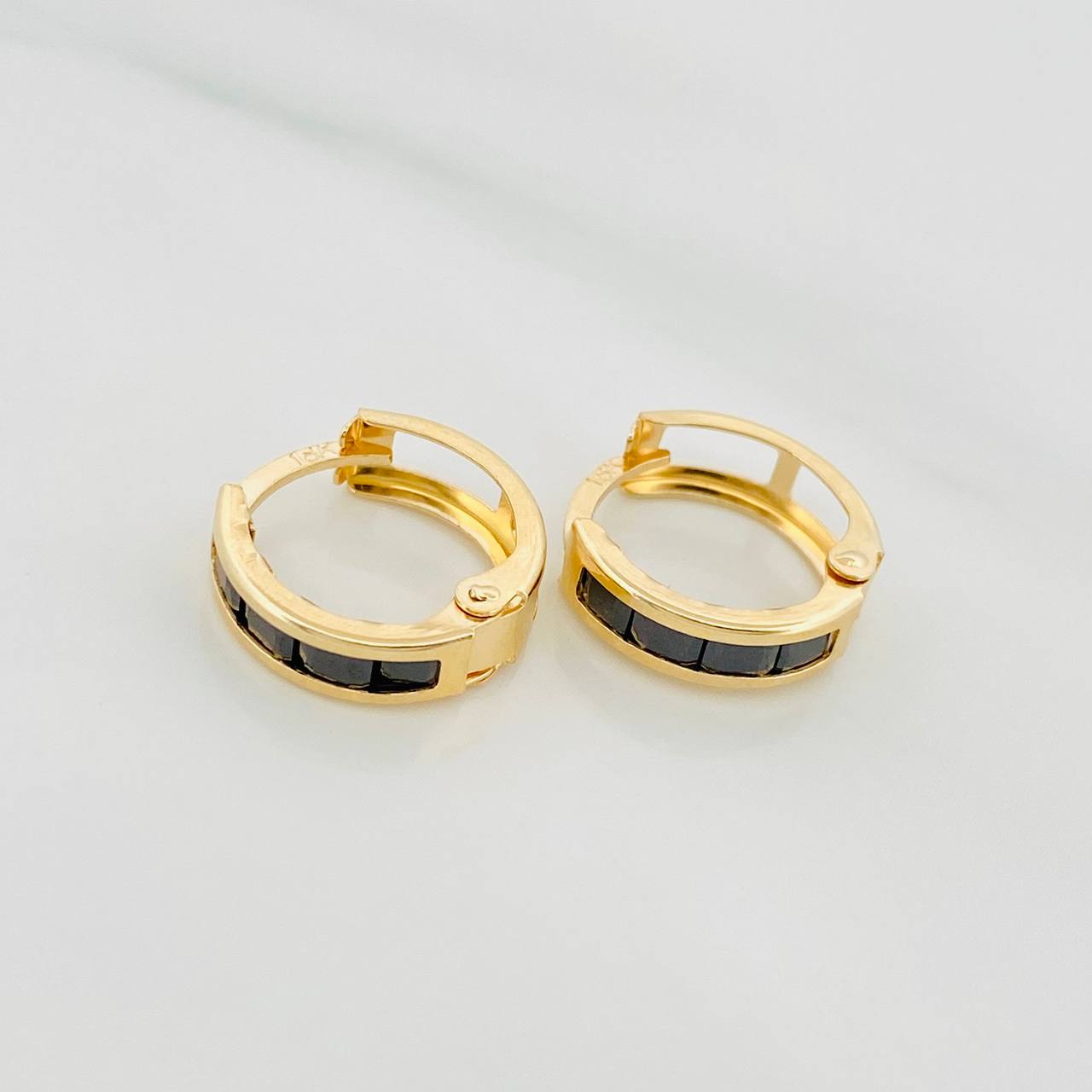 Candongas Carril 1.65 g / 1/2 in Oro Amarillo 18K