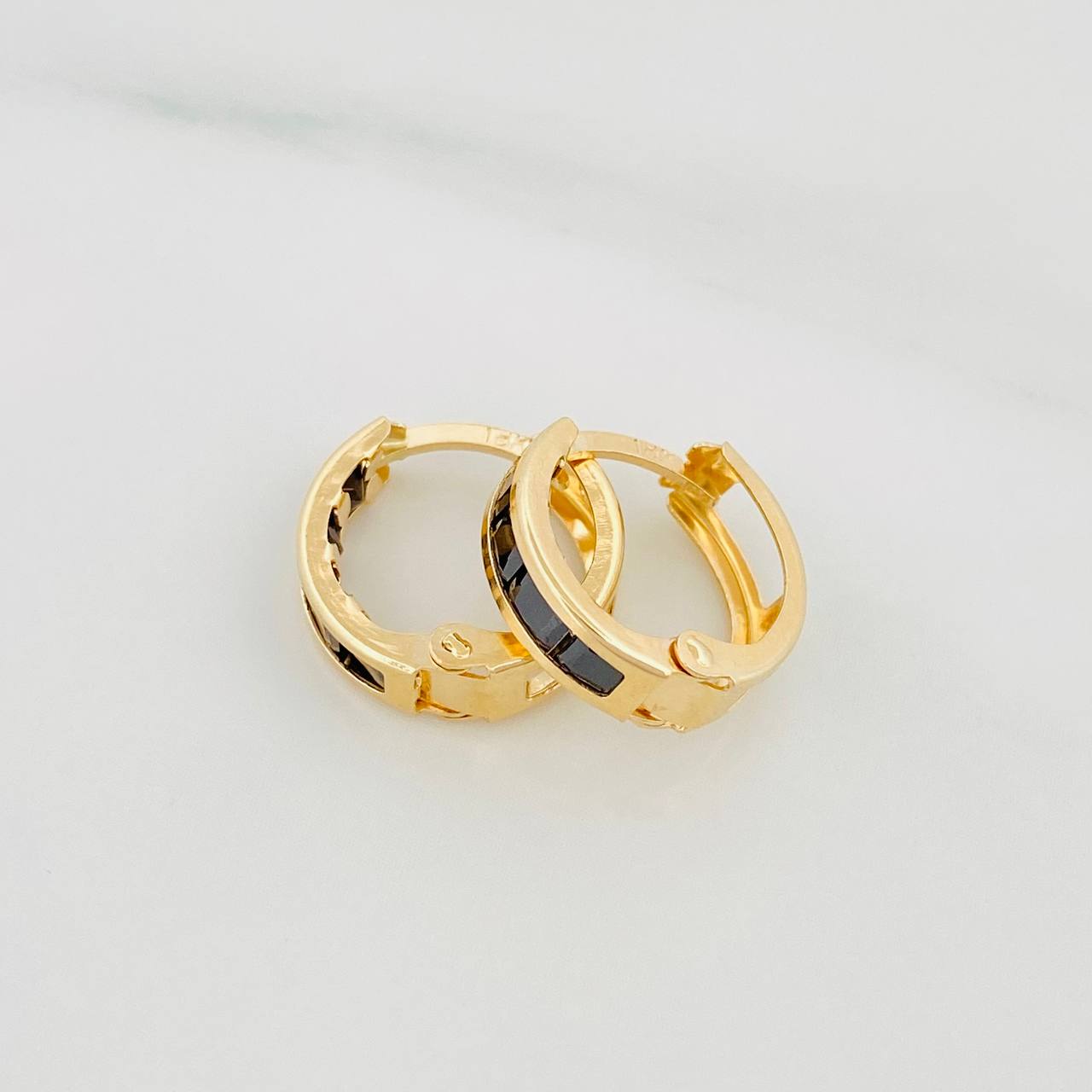 Candongas Carril 1.65 g / 1/2 in Oro Amarillo 18K
