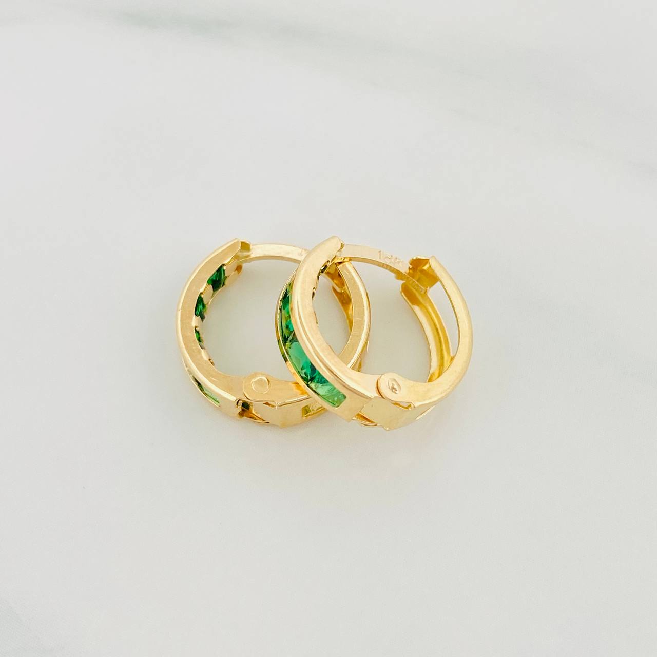 Candongas Carril 1.55 g / 1/2 in Oro Amarillo 18K