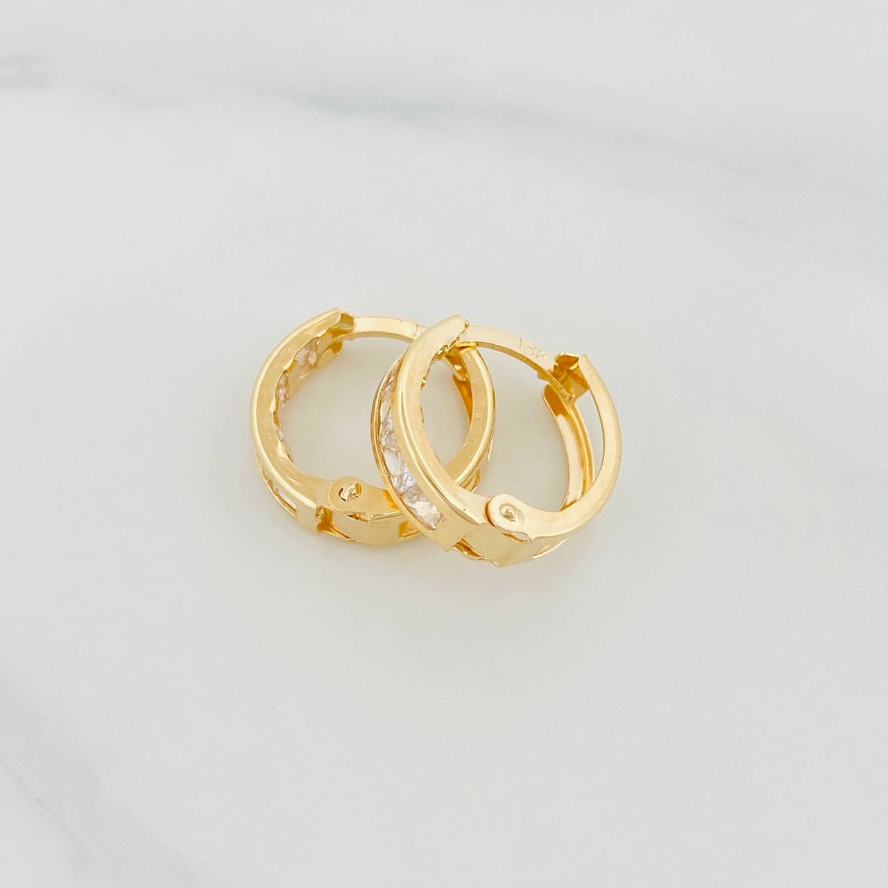 Candongas Carril 1.7 g / 1/2 in Oro Amarillo 18K