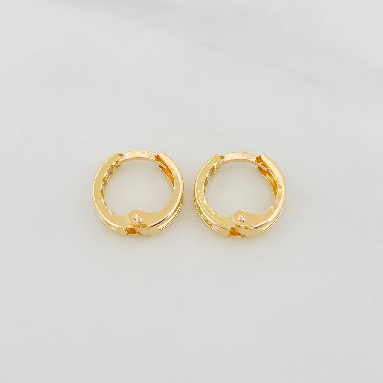 Candongas Carril 1.7 g / 1/2 in Oro Amarillo 18K
