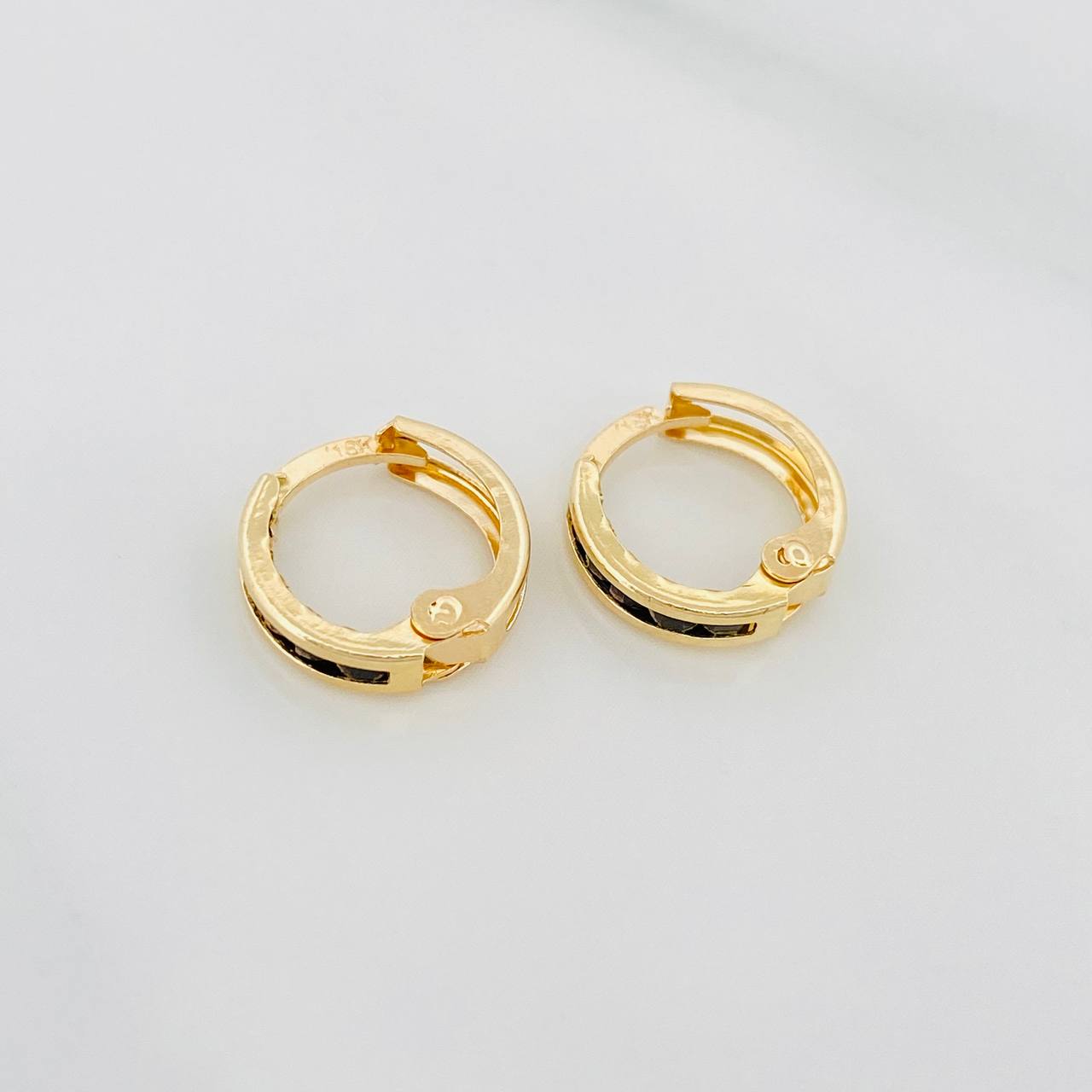 Candongas Carril 1.05 g / 1/2 in Oro Amarillo 18K