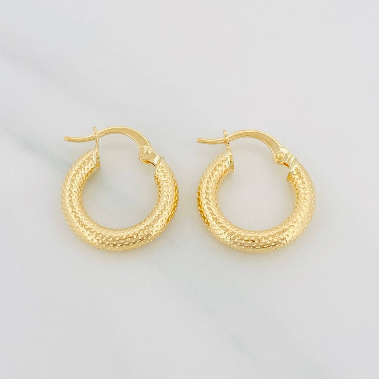 Candongas Tefi 1.95 g / 1/2 in Oro Amarillo 18K