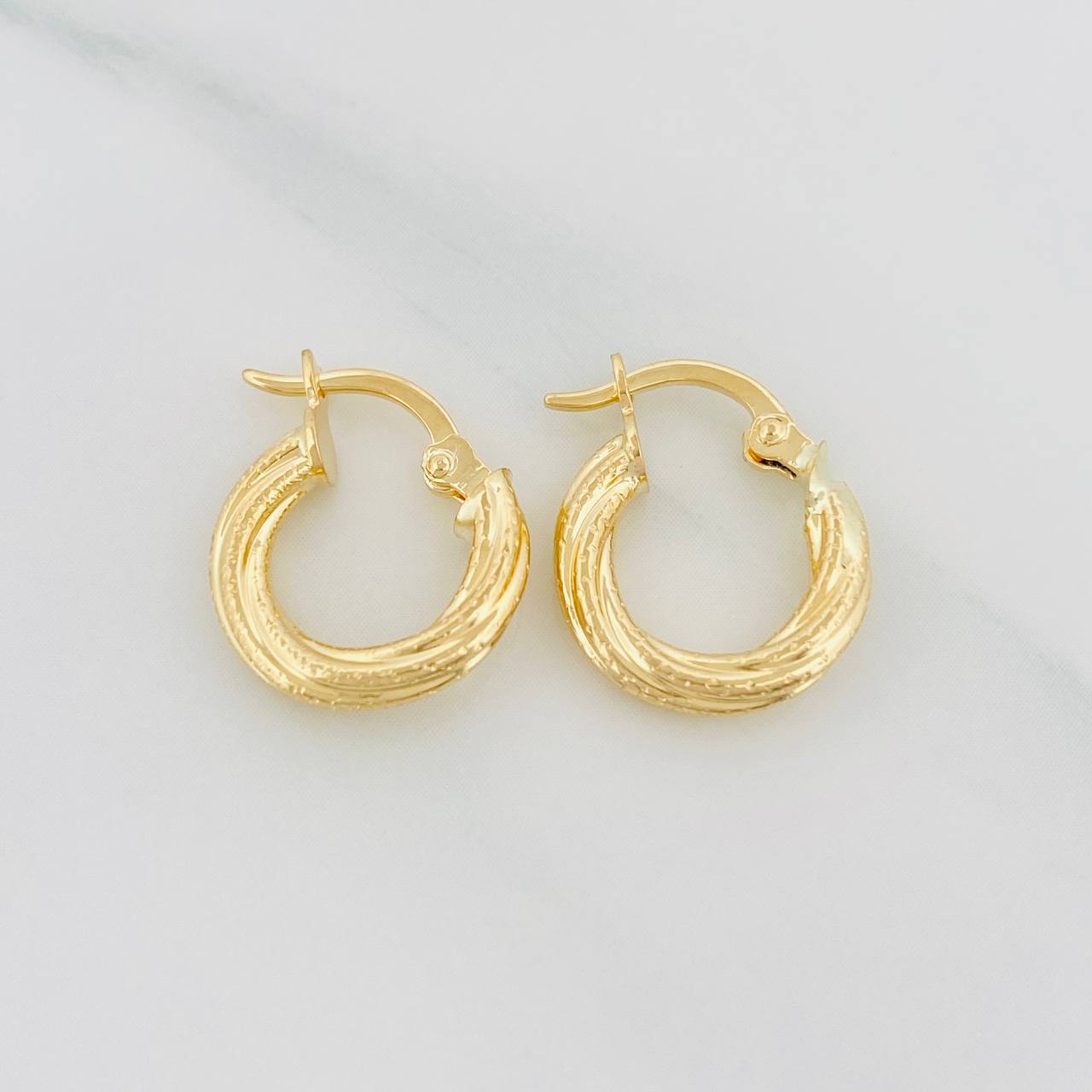 Candongas Niky 1.45 g / 1/2 in Oro Amarillo 18K