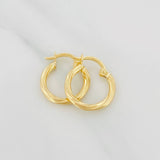 Hoop Earrings Mary 1.15 g / 3/4 in 18K Yellow Gold