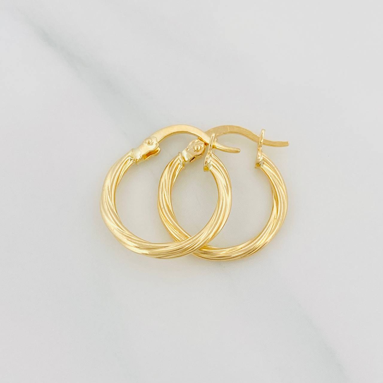 Candongas Mary 1.2 g / 3/4 in Oro Amarillo 18K
