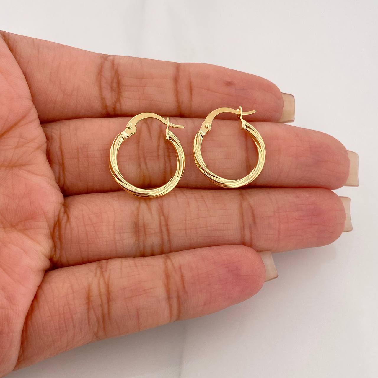 Candongas Mary 1.2 g / 3/4 in Oro Amarillo 18K
