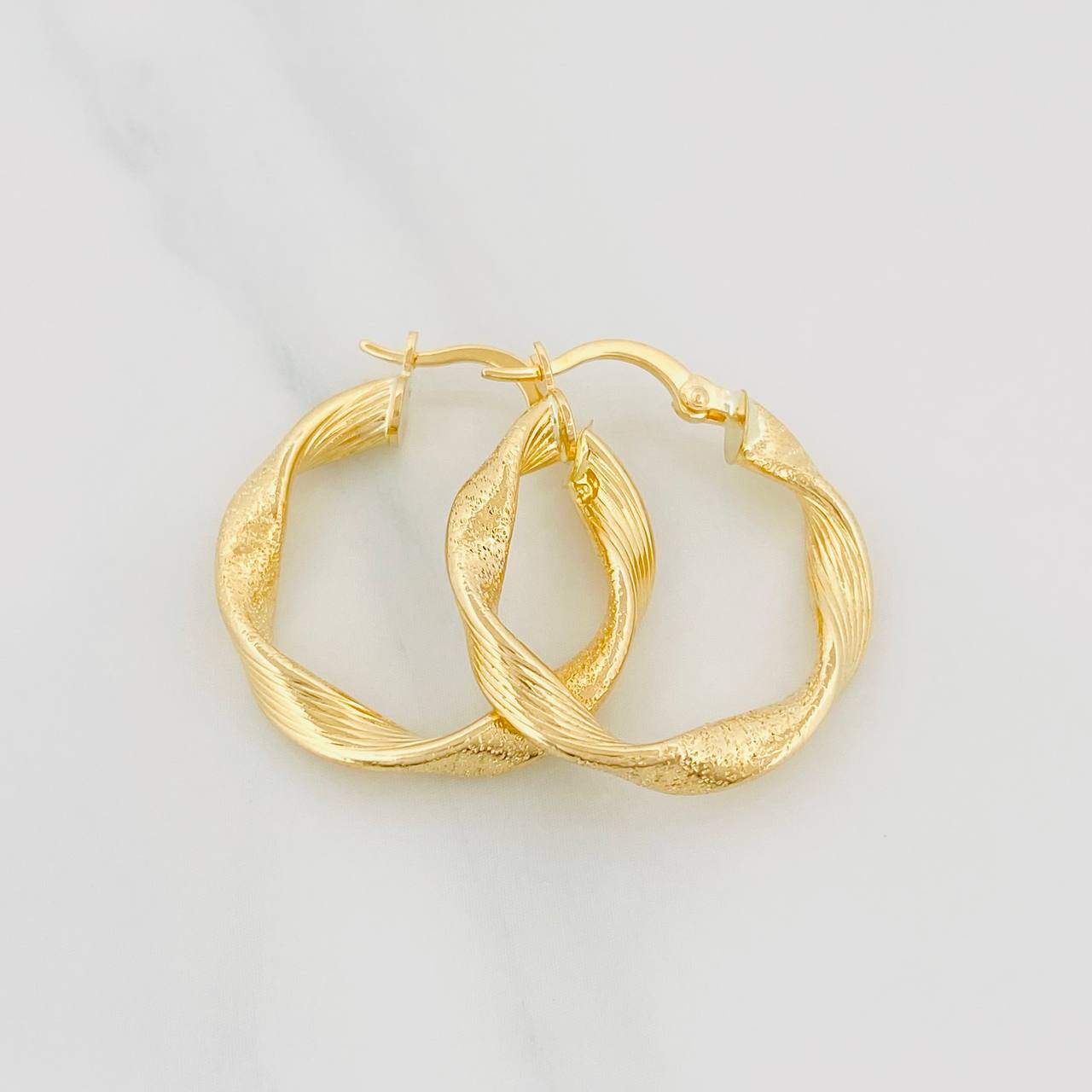 Candongas Nico 2.7 g / 1 in Oro Amarillo 18K