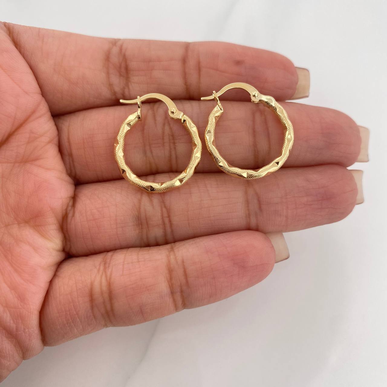 Candongas Val 1.65 g / 3/4 in Oro Amarillo 18K