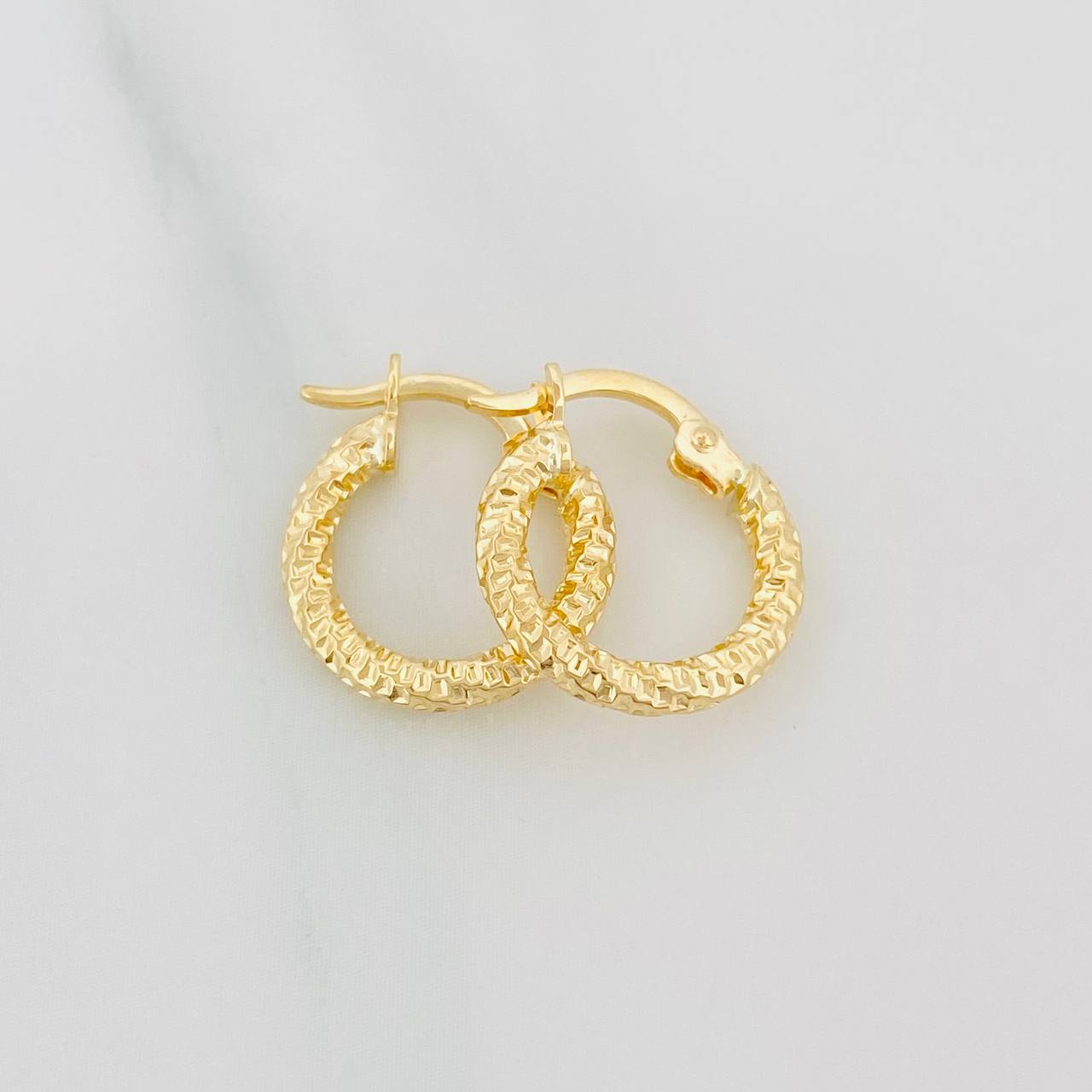 Candongas Majo 1.15 g / 1/2 in Oro Amarillo 18K