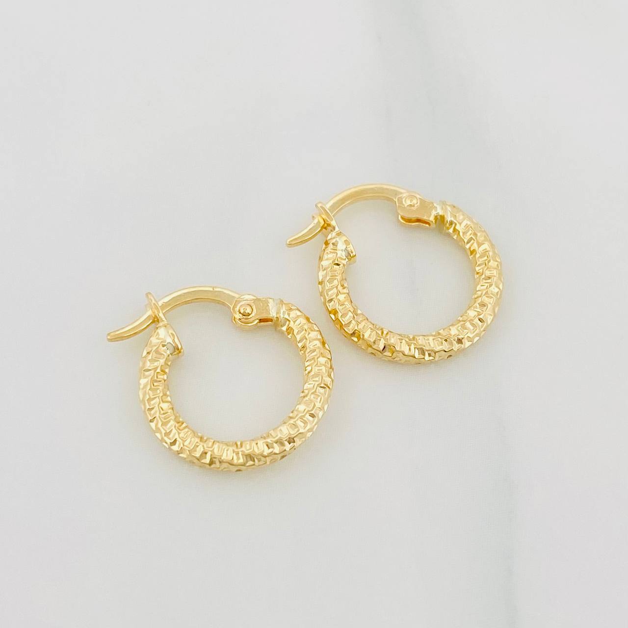 Candongas Majo 1.15 g / 1/2 in Oro Amarillo 18K