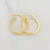 Candongas Vick 1.4 g / 3/4 in Oro Amarillo 18K