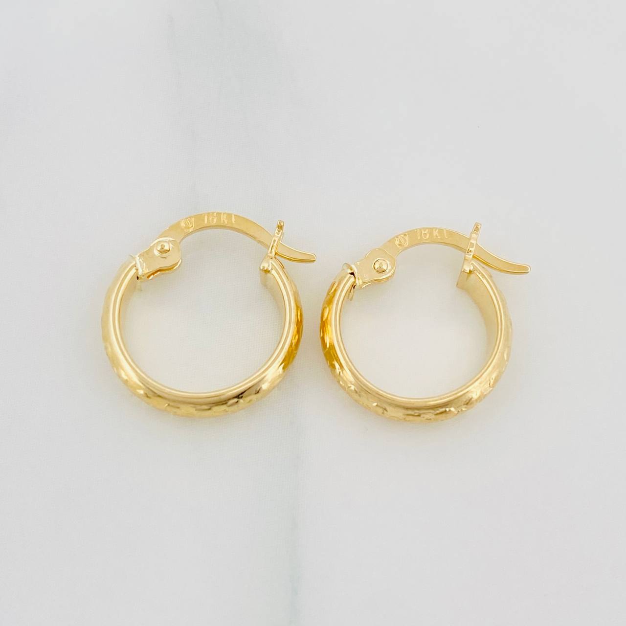 Hoop Earrings Bubbles 1.05 g / 1/2 in 18K Yellow Gold