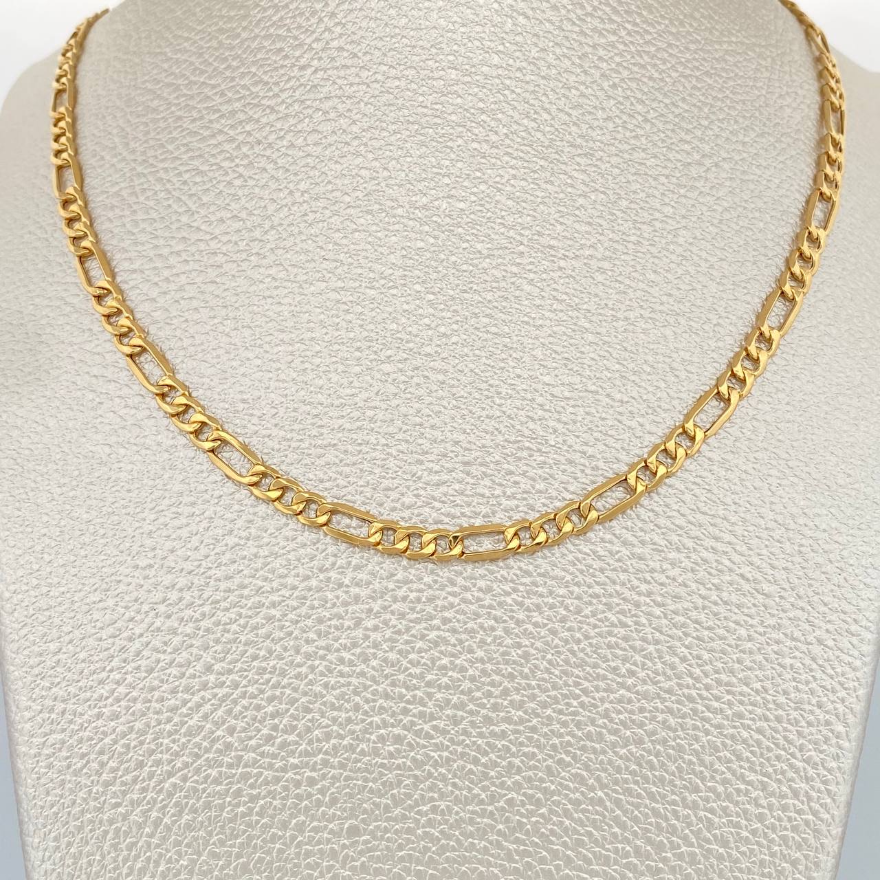 Cadena Figaro 9.1gr / 23 1/2 in / 4.37mm Oro Amarillo +1 18K %