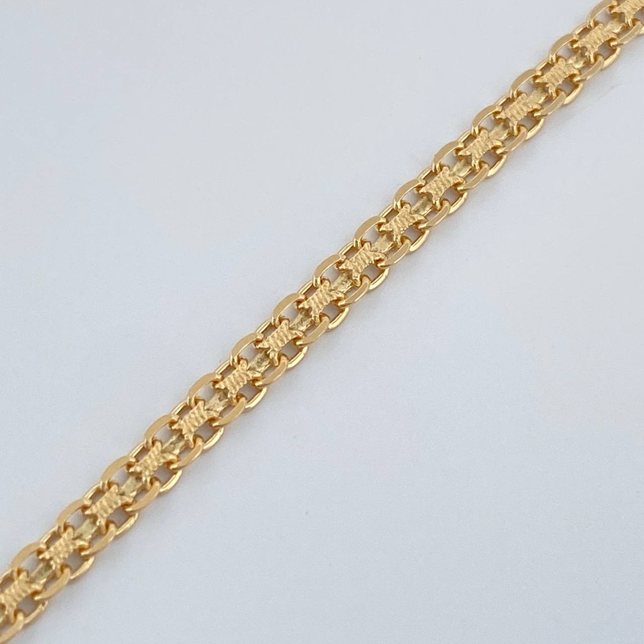 Pulso China 1.85gr / 7 in / 2.19mm Oro Amarillo +1 18K %