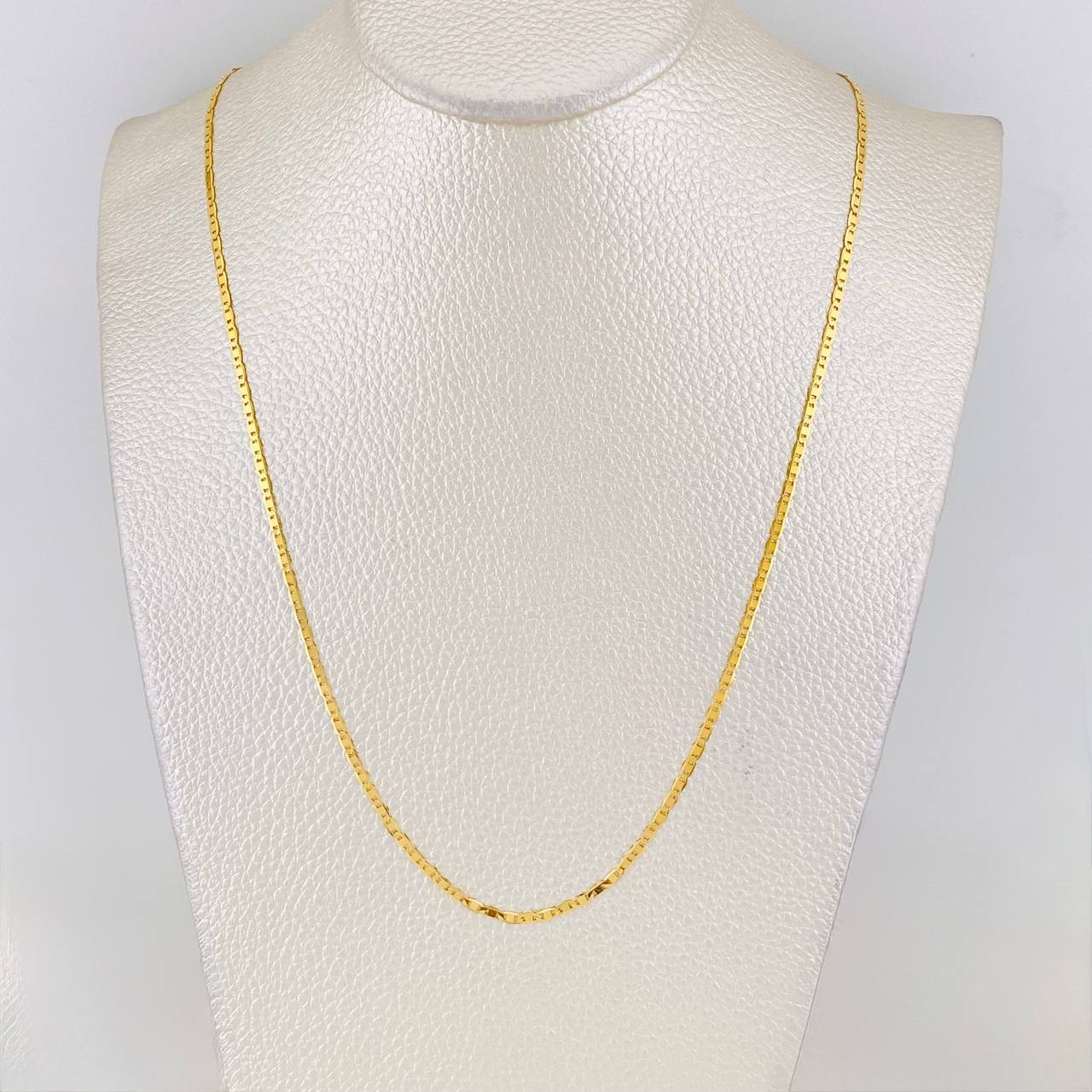 Flat Mariner Chain 2.45g / 18 in / 1.57mm Yellow Gold 18K