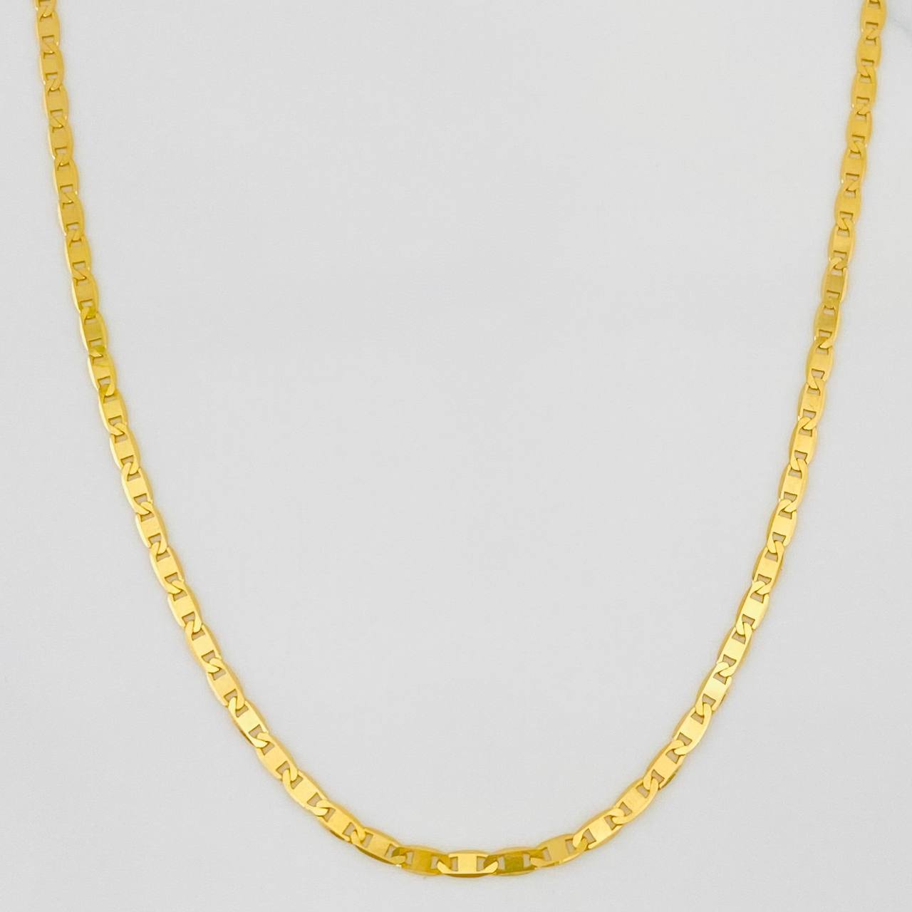 Flat Mariner Chain 2.45g / 18 in / 1.57mm Yellow Gold 18K