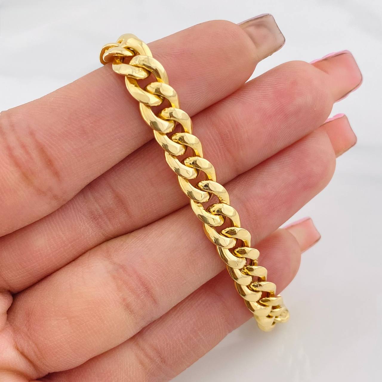 Pulso Cubano 6.6g / 7 3/4 in / 7.52mm Oro Amarillo 18K